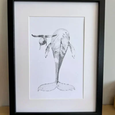 dessin d'une baleine et son baleineau en pointillisme