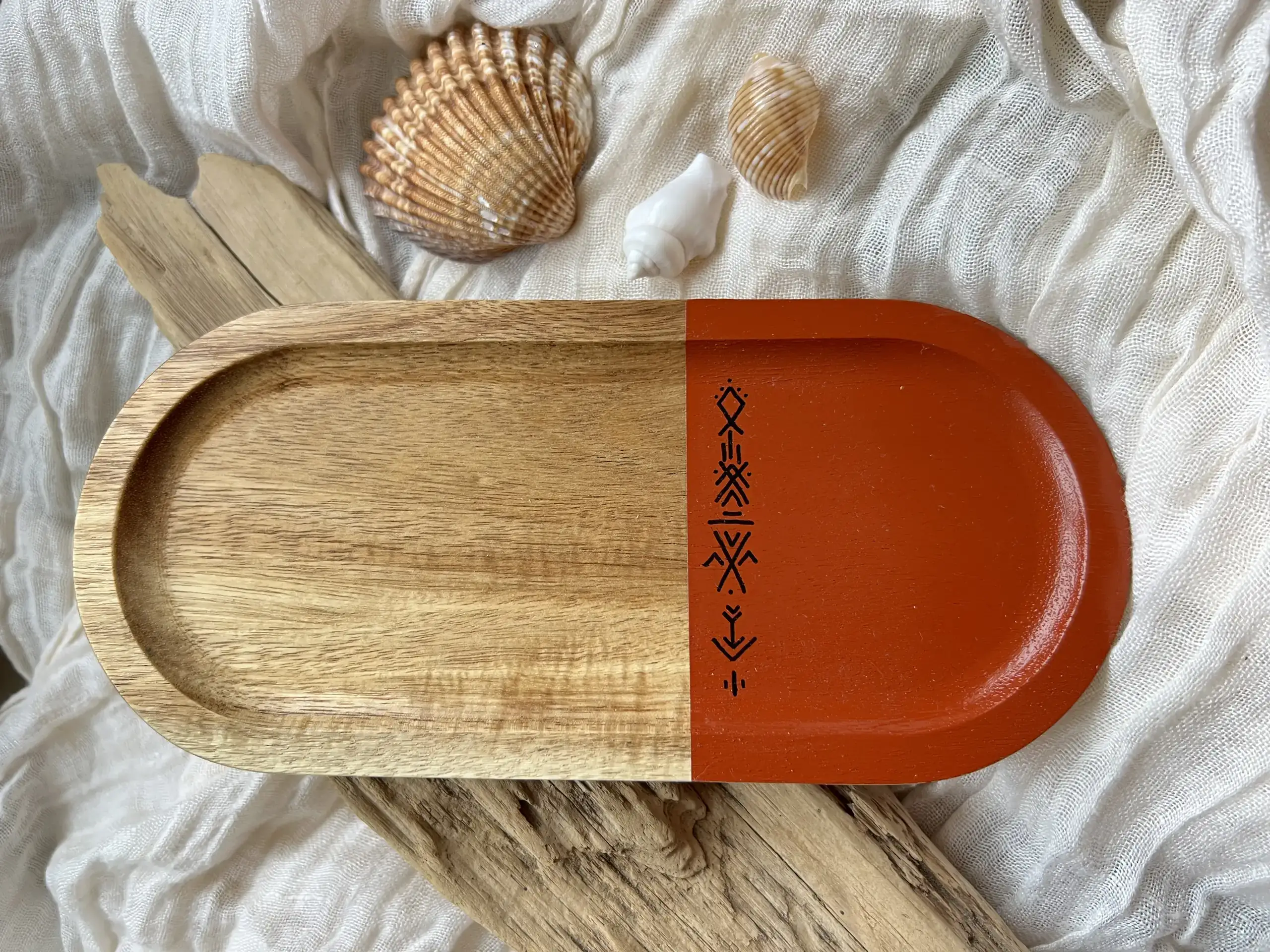 Tribal vertical – Image 3